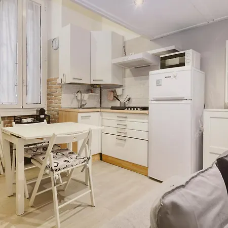 Apartment Via Watt