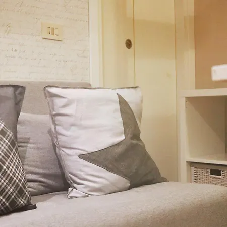 Apartment Via Watt Milan